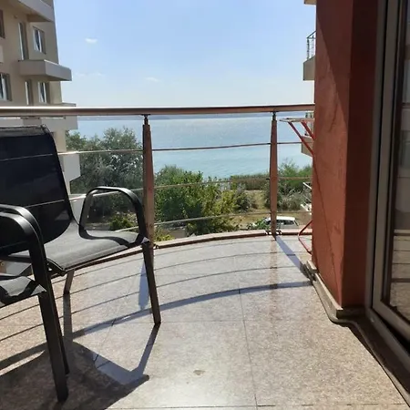 Apartment Cris Black Sea Mamaia